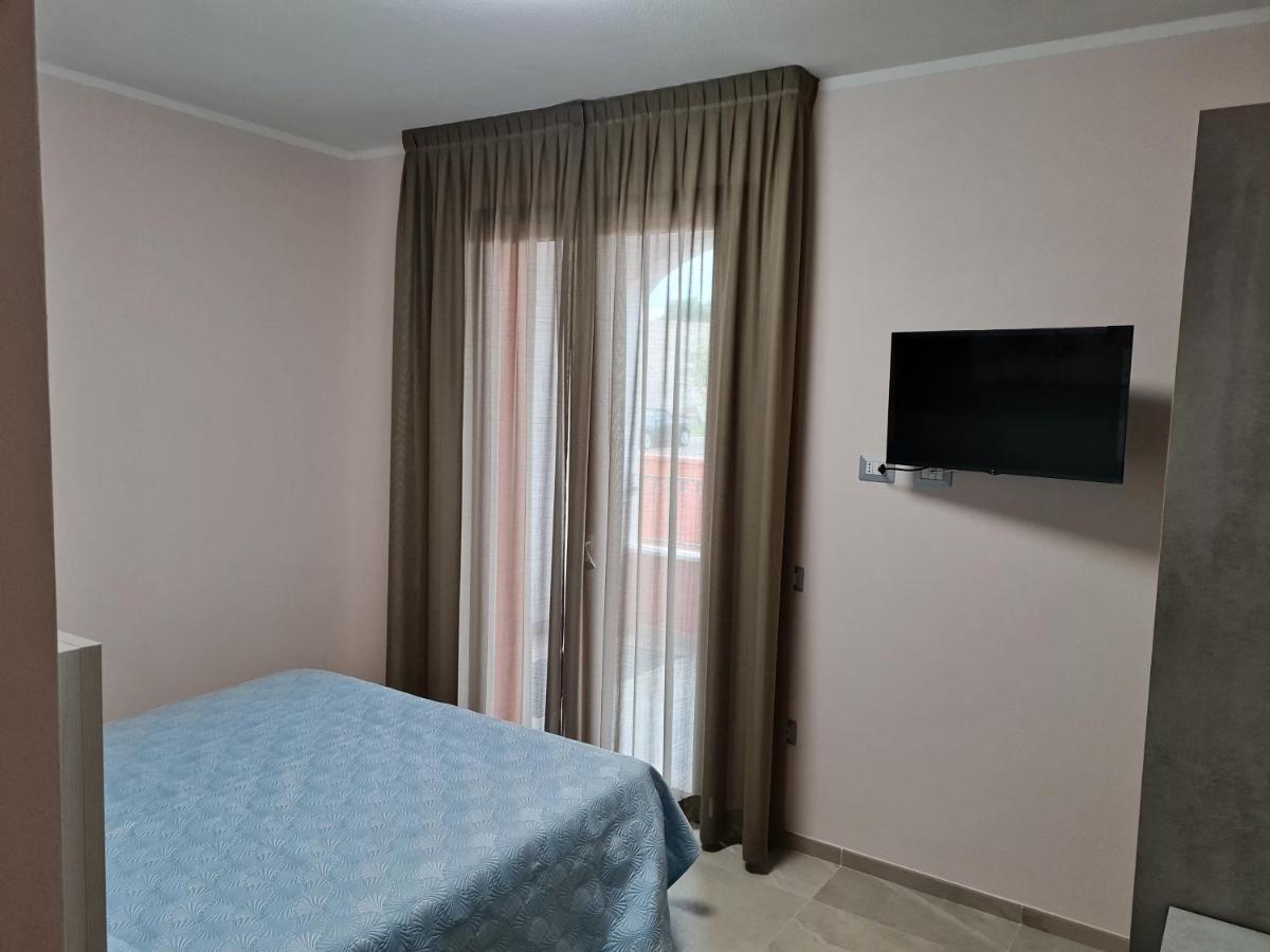 Le Anfore Di Nora Domo Pula Exterior foto