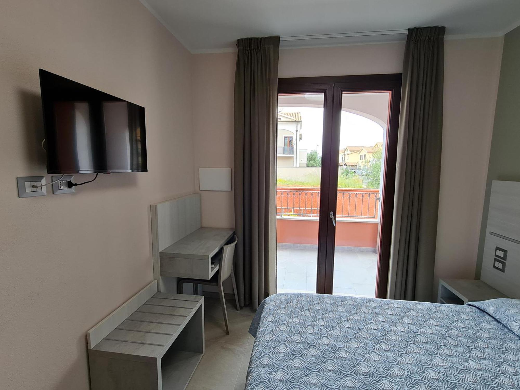 Le Anfore Di Nora Domo Pula Habitación foto